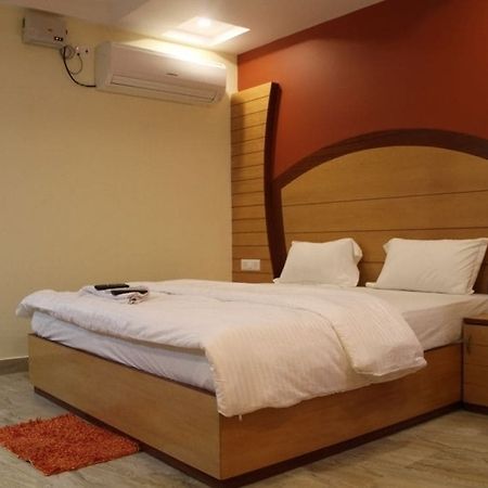 Hotel Royal Palace Port Blair Eksteriør billede